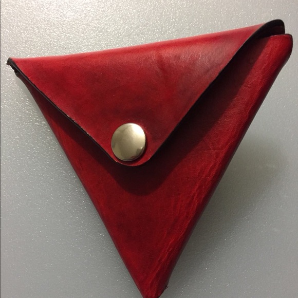 Handmade leather pouches - Picture 7 of 8